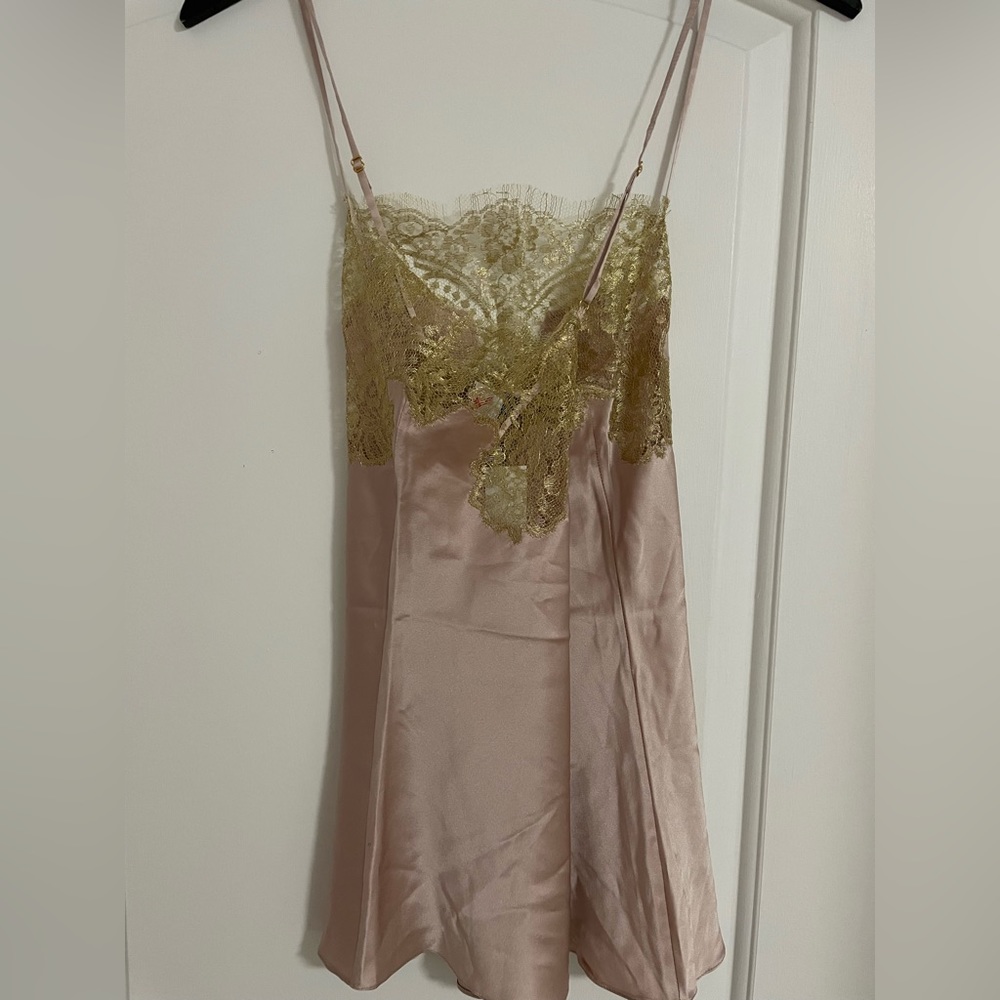 Gilda & Pearl silk sets - Picture 6 of 11